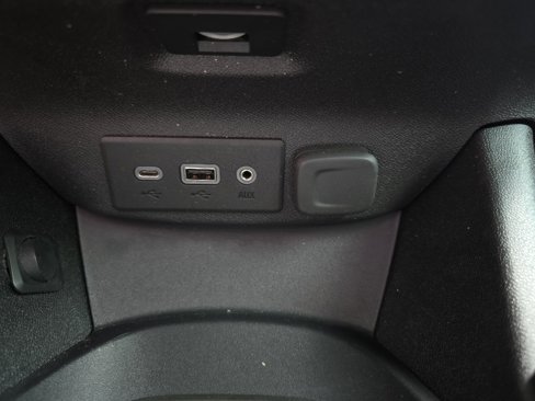Used 2019 Chevrolet Malibu LS image 18