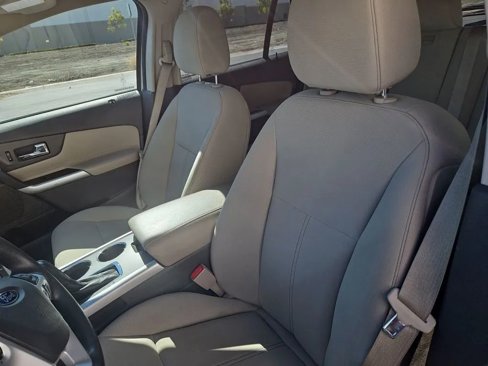 Used 2013 Ford Edge SE image 22
