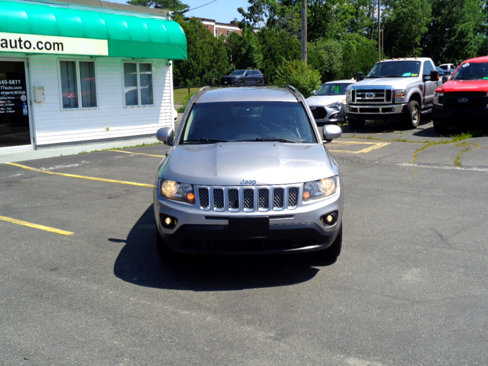 Used 2016 Jeep Compass Latitude image 11