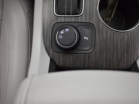Used 2019 GMC Acadia SLT image 35