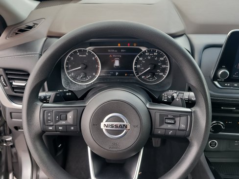 Used 2021 Nissan Rogue S image 26