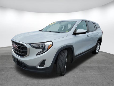 Used 2021 GMC Terrain SLE image 3