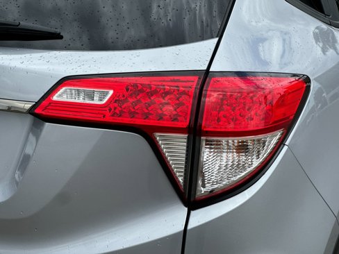 Used 2022 Honda HR-V EX image 25