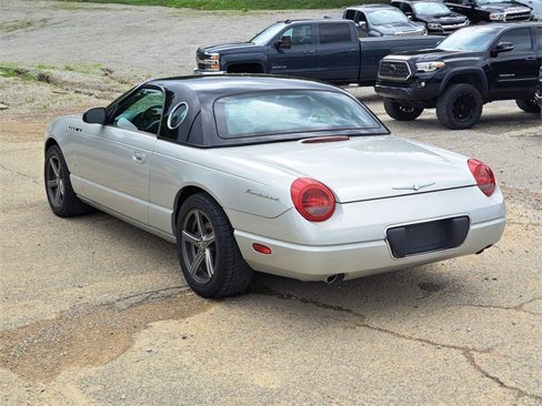 Used 2004 Ford Thunderbird image 3