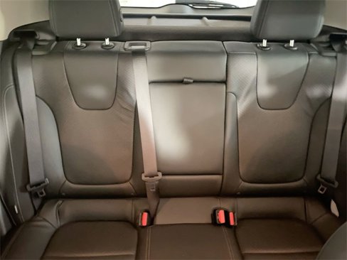 Used 2023 Buick Encore GX Essence w/ Experience Buick Package image 13
