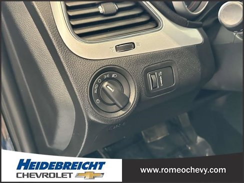 Used 2018 Dodge Journey SE image 20