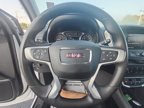Certified 2024 GMC Terrain SLE image 25