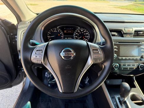 Used 2015 Nissan Altima 2.5 S w/ Special Edition Package image 14