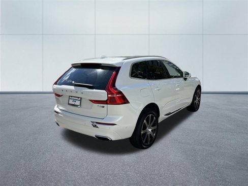 Used 2018 Volvo XC60 T8 Inscription w/ Advanced Package image 8