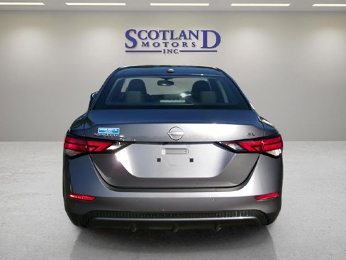 Used 2024 Nissan Sentra SV image 7
