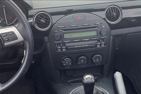 Used 2007 MAZDA MX-5 Miata Touring image 7