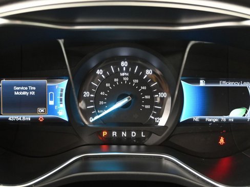 Used 2018 Ford Fusion S image 18