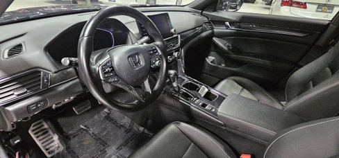 Used 2021 Honda Accord Sport image 11