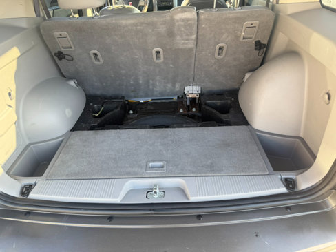 Used 2004 Saturn Vue 2WD V6 image 14
