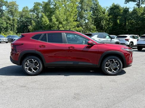 New 2025 Chevrolet Trax LT w/ Driver Confidence Package image 10