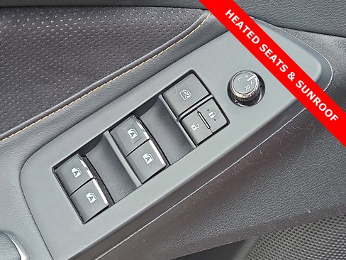 Used 2019 Toyota Avalon XSE image 13