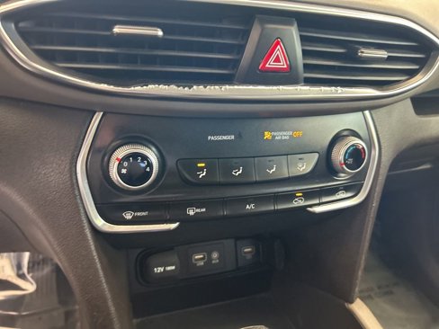 Used 2019 Hyundai Santa Fe SE image 38