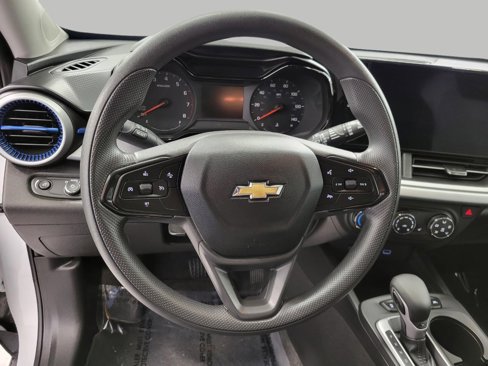 Certified 2024 Chevrolet Trax LS w/ LS Convenience Package image 5