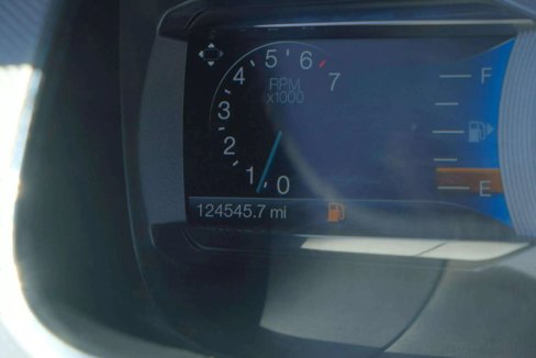 Used 2017 Ford Taurus SHO image 24