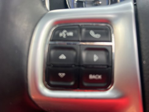 Used 2013 Chrysler 300 C image 32