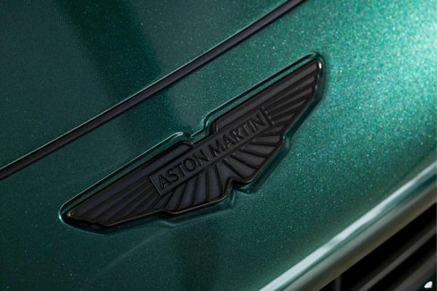 New 2025 Aston Martin V8 Vantage Coupe image 11