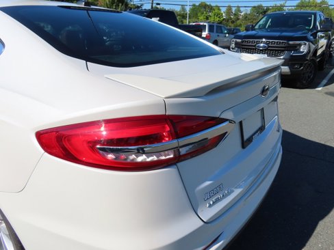 Used 2020 Ford Fusion Energi Titanium image 12