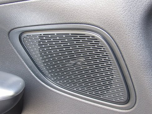 Certified 2025 Mercedes-Benz GLC 300 4MATIC image 35
