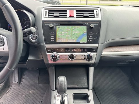 Used 2016 Subaru Outback 2.5i Limited image 24