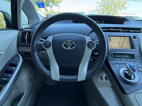 Used 2011 Toyota Prius Three image 13