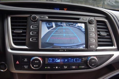Used 2014 Toyota Highlander XLE image 26