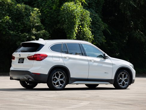 Used 2016 BMW X1 xDrive28i image 7