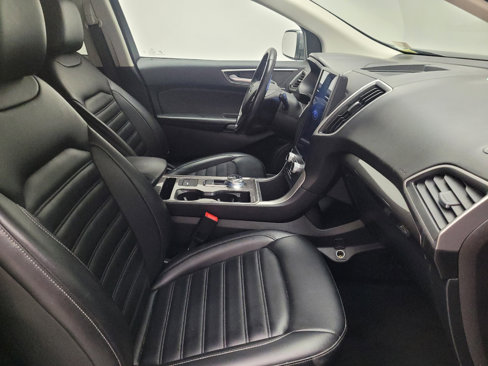 Used 2023 Ford Edge SEL image 21