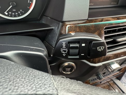 Used 2006 BMW 525i Sedan image 28