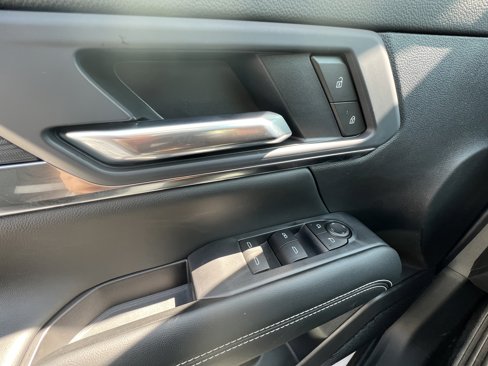 New 2026 GMC Terrain Elevation w/ LPO, Floor Liner Package image 25