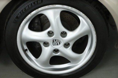 Used 2000 Porsche 911 Carrera image 34