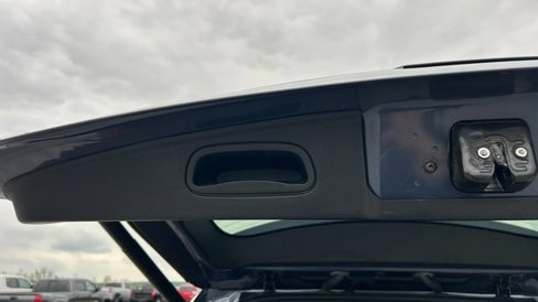 Used 2020 Dodge Durango SXT image 68