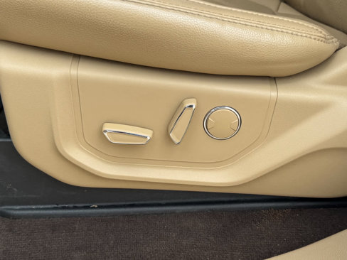 Used 2018 Ford F150 Lariat image 31
