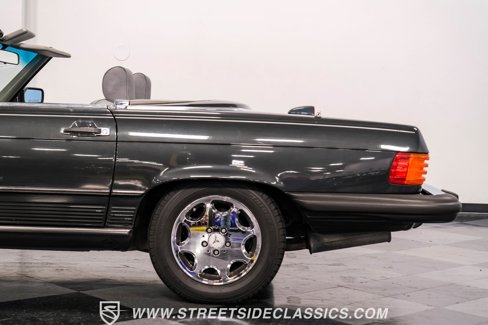 Used 1986 Mercedes-Benz 560 SL image 24