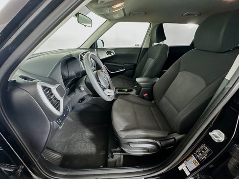Used 2020 Kia Soul LX image 13