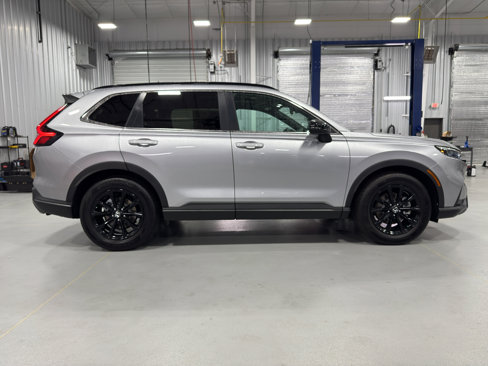 Used 2025 Honda CR-V Sport image 10