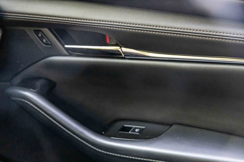 Used 2022 MAZDA MAZDA3 s image 16