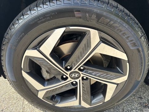 Certified 2022 Hyundai Tucson SEL w/ Convenience + Premium Package image 9