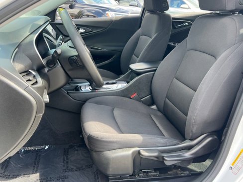 Used 2022 Chevrolet Malibu LS image 15