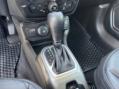 Used 2022 Jeep Renegade Limited image 20