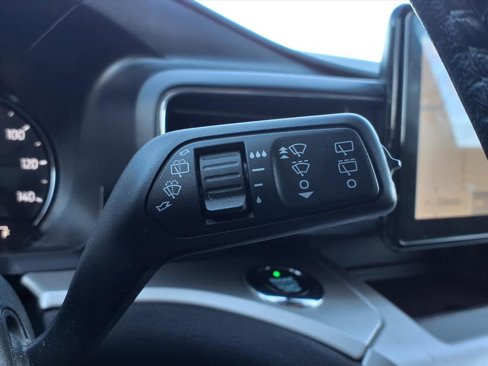 Used 2021 Ford Explorer XLT w/ Equipment Group 202A image 27