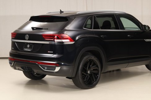 Used 2022 Volkswagen Atlas Cross Sport SE image 14