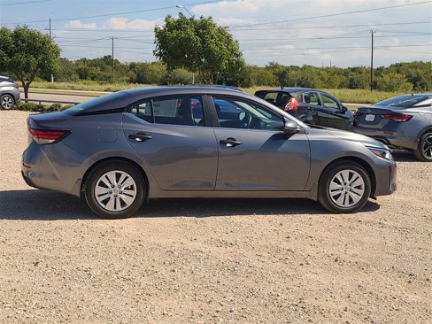 New 2025 Nissan Sentra S image 4
