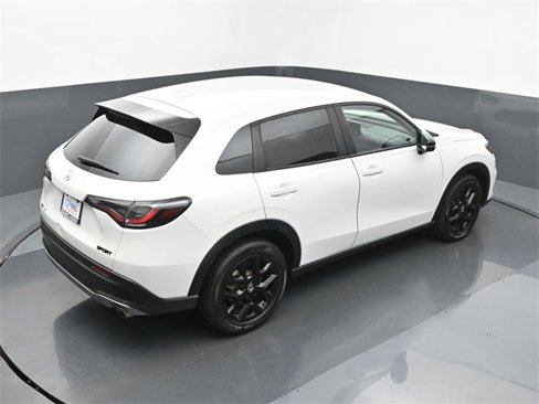 Used 2023 Honda HR-V Sport image 17