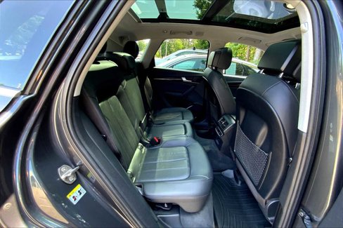 Used 2020 Audi Q5 2.0T Premium image 18