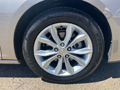 Used 2024 Chevrolet Malibu LT image 30